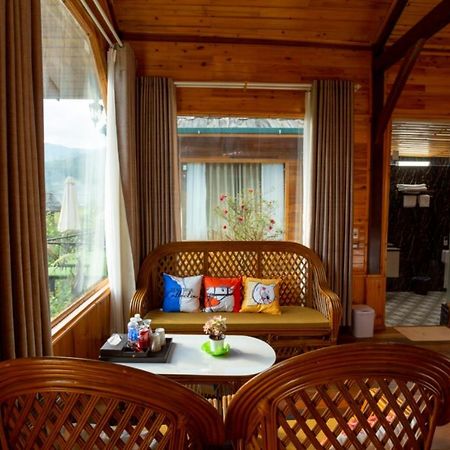 O Chau Homestay ラオカイ エクステリア 写真